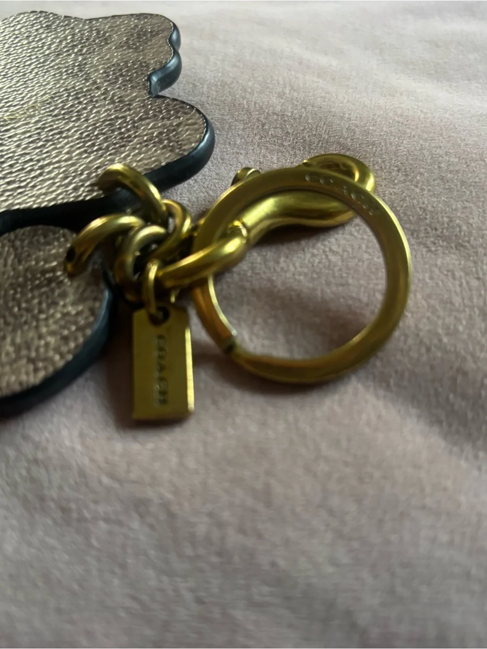Coach Limited Edition 2021 Lunar New Year Ox Keyring Bag Charm - Picture 8 of 9